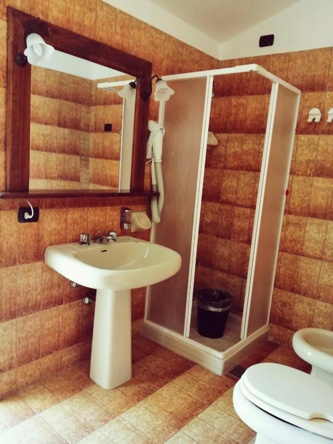 Malaspina Hotel & Resort Bosa Ngoại thất bức ảnh