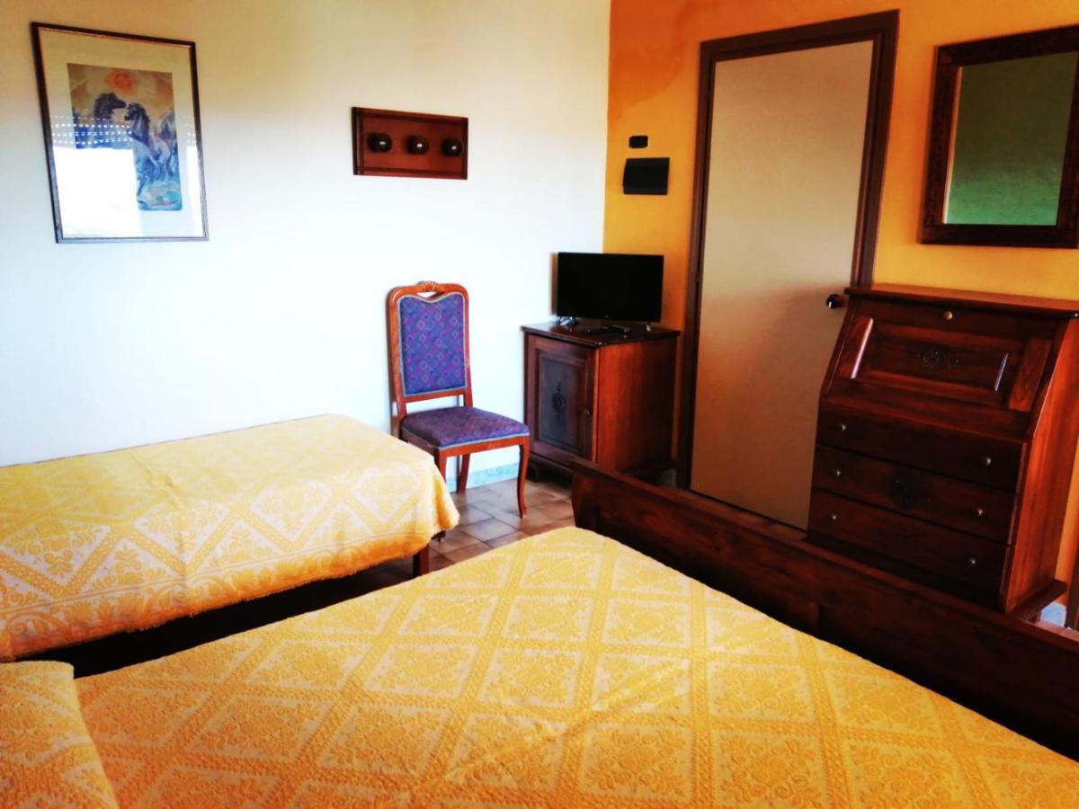 Malaspina Hotel & Resort Bosa Ngoại thất bức ảnh
