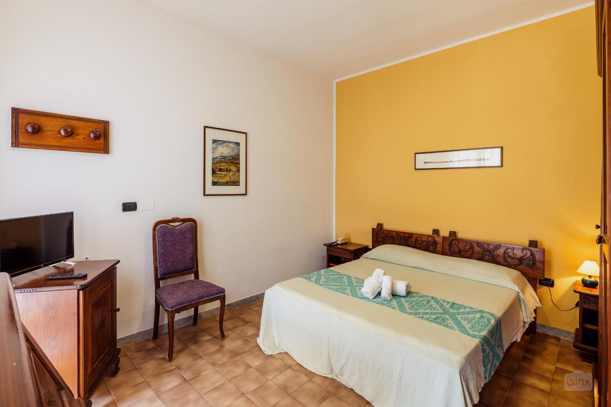 Malaspina Hotel & Resort Bosa Ngoại thất bức ảnh