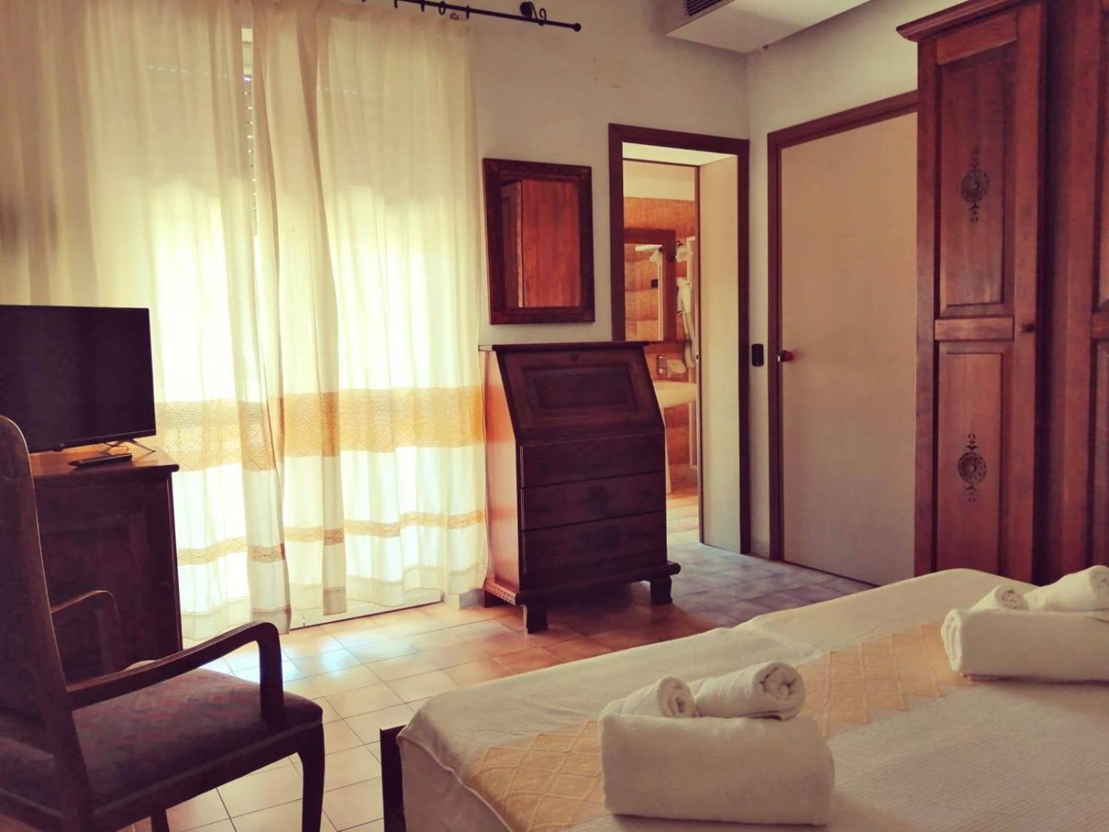 Malaspina Hotel & Resort Bosa Ngoại thất bức ảnh